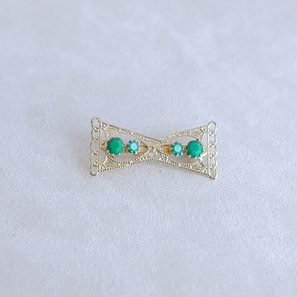 Vintage Filigree Bar Brooch Green Cabochons Pin Clasp Gift Keepsake - Picture 2 of 4